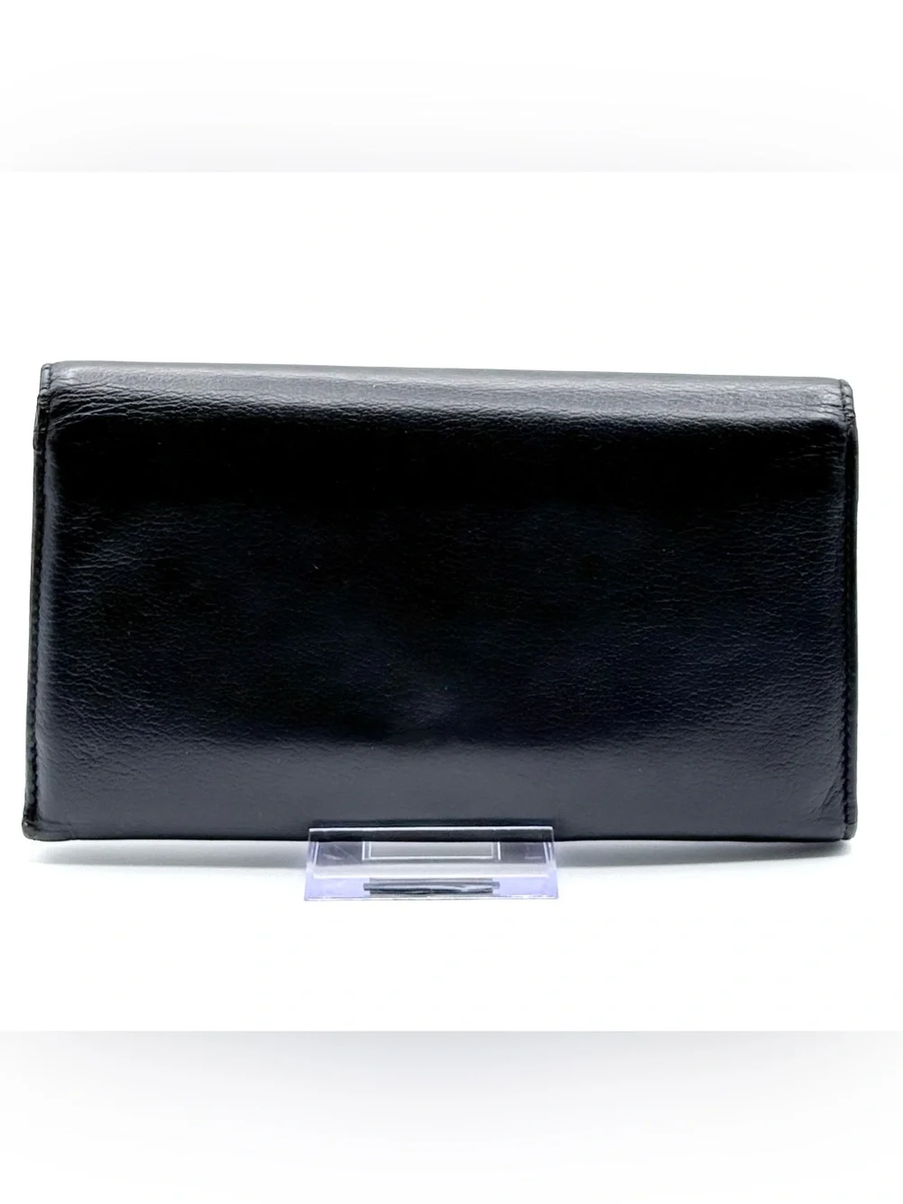 CHANEL Camellia Lambskin Long Wallet. W/ COA-PRISTINE CONDITION!